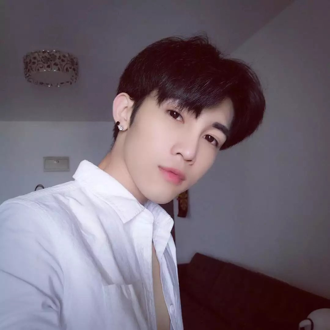 何灵仪素