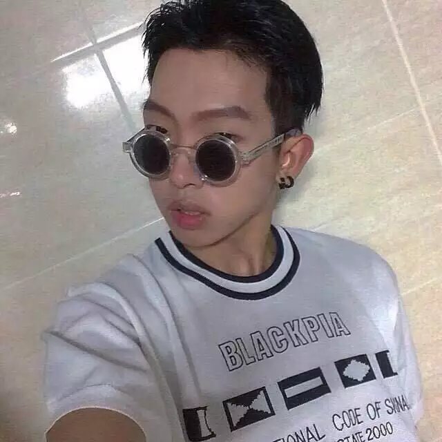 樊融玲芳