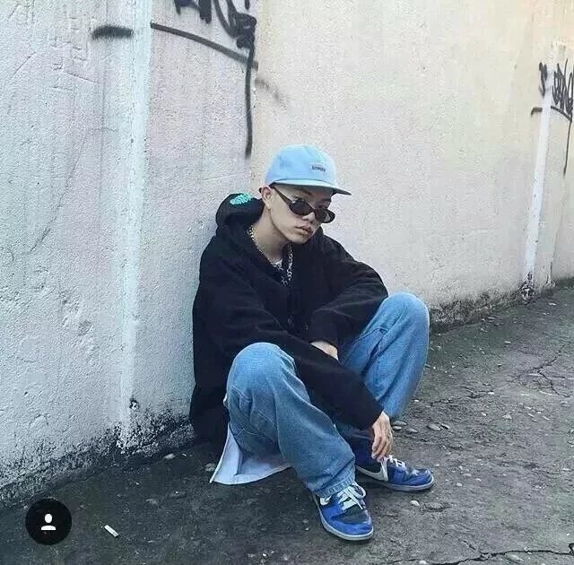 杨菲亚超